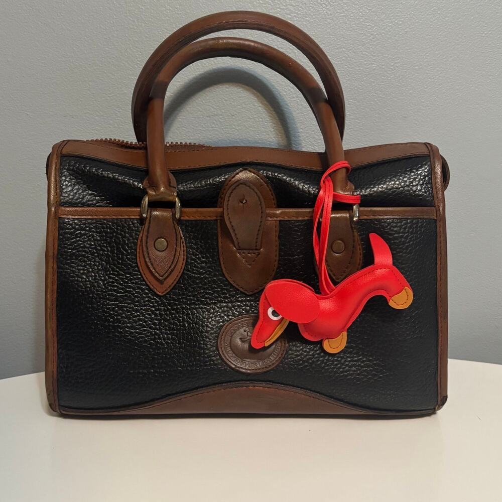 Dachshund Bag Charm Keychain Faux Leather Dog Mom Y2K Cottagecore Red NWT - Picture 7 of 11